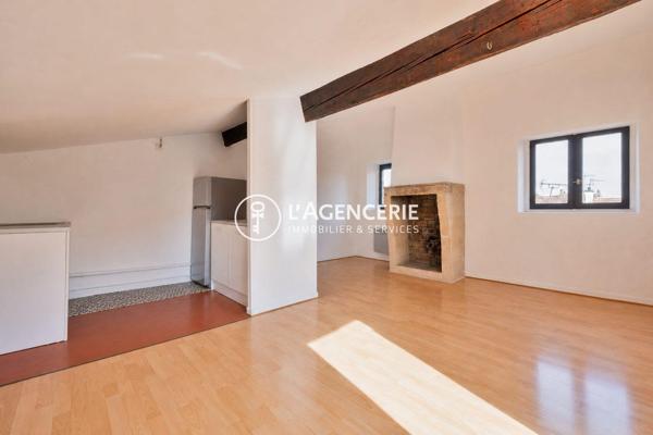 Appartement T2 avec terrasse – Place Pey Berland
