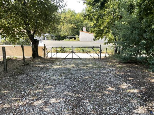 TERRAIN CONSTRUCTIBLE