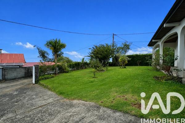 Maison à vendre 4 pièces 195 m² Le Tampon