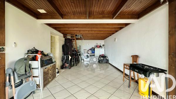 Maison à vendre 4 pièces 195 m² Le Tampon