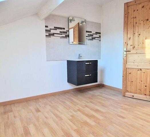 Maison en pierre centre ville d'Eymet