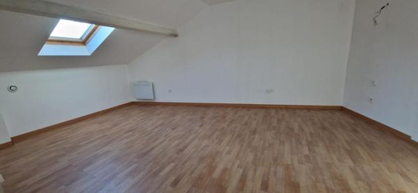 Maison en pierre centre ville d'Eymet