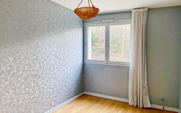 Appartement à vendre    5 pièces • 96 m2 Versailles