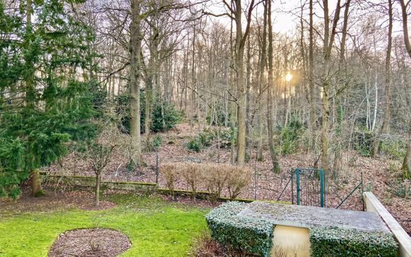 Appartement à vendre    5 pièces • 96 m2 Versailles