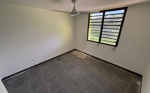 Appartement à louer    3 pièces •  Remire-Montjoly