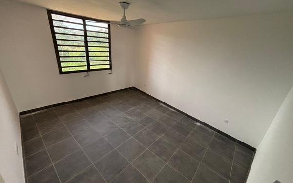 Appartement à louer    3 pièces •  Remire-Montjoly