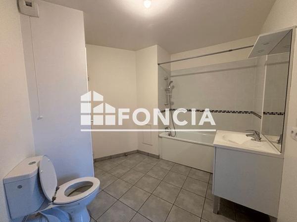 Location Appartement 2 pièces 50.54 m² - 17 RUE AMPERE Le Petit-quevilly 76140