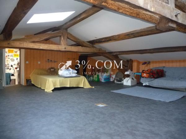 Maison 7 pièce(s) 3 chambre(s) 300 m²