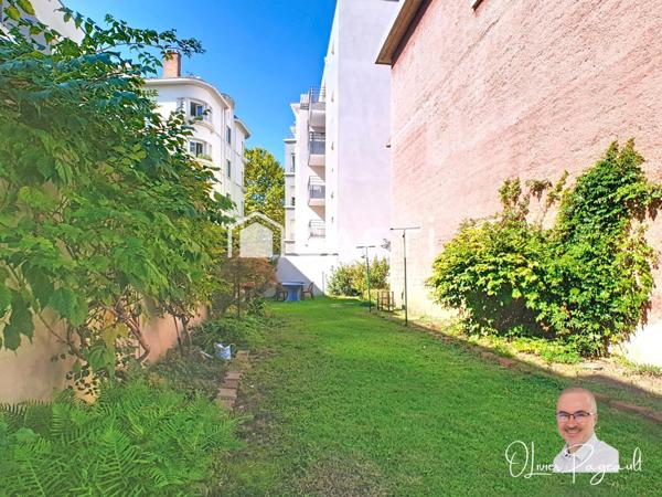 Atypique et rare : T3 en maison avec jardin privatif !