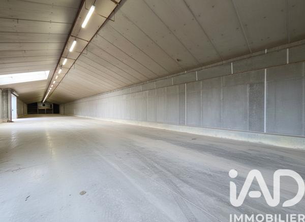 Maison à vendre 5 pièces 2 280 m² Nersac