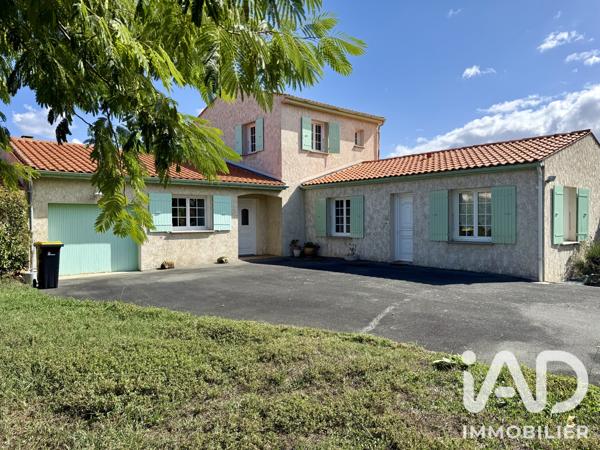 Maison à vendre 6 pièces 203 m² Marennes-Hiers-Brouage
