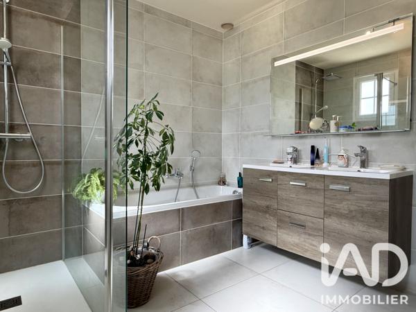 Maison à vendre 6 pièces 203 m² Marennes-Hiers-Brouage