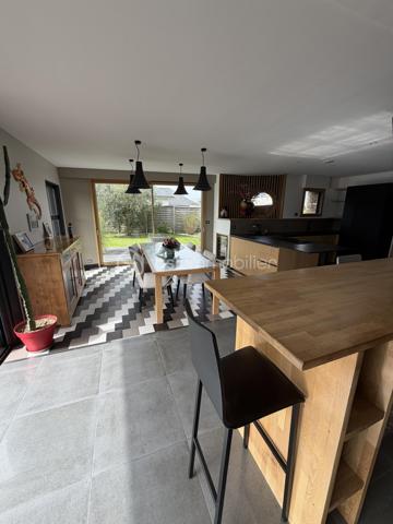 Maison contemporaine de 270 m²