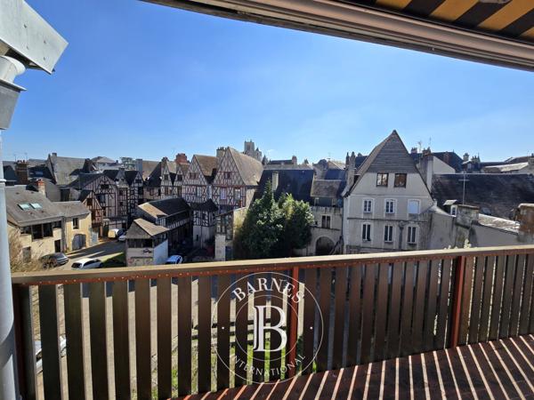 Bourges, Triplex 4 Chambres -  184 m² à vendre