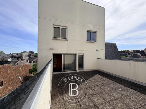 Bourges, Triplex 4 Chambres -  184 m² à vendre