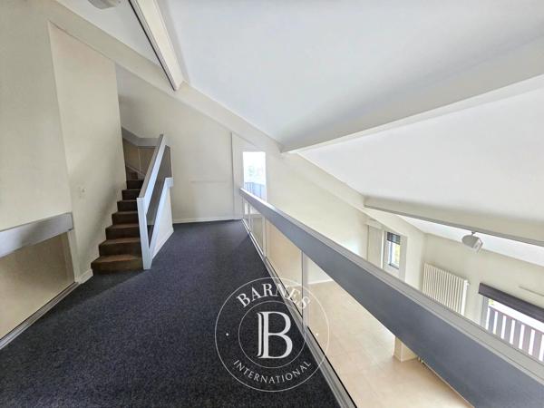 Bourges, Triplex 4 Chambres -  184 m² à vendre