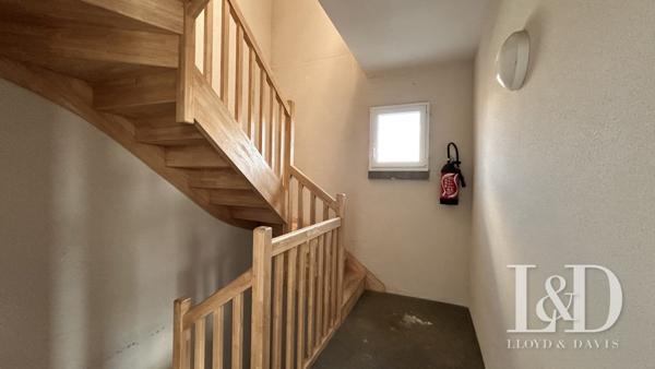 LANDERNEAU APPARTEMENT T9 AVEC TERRASSE