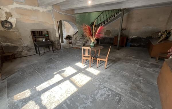 Vente Maison AVEC COUR - TERRASSE - GARAGES Olonzac   