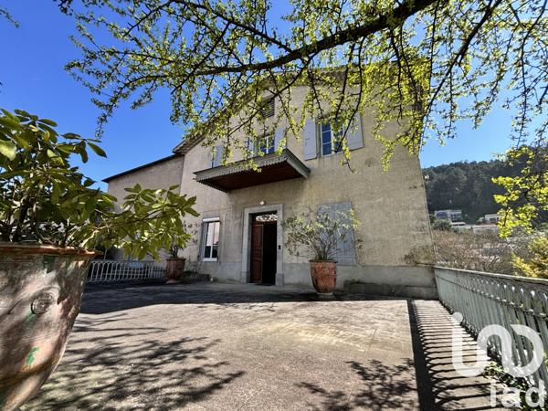 Appartement à vendre 6 pièces 152 m² Vals-les-Bains
