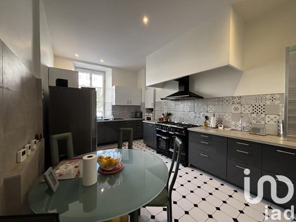 Appartement à vendre 6 pièces 152 m² Vals-les-Bains