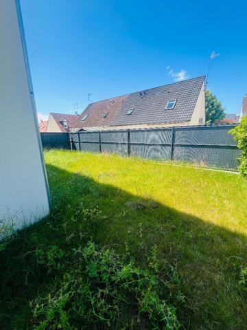 Maison Saran 1 pièce(s) 120 m2 divisée en 4 chambres