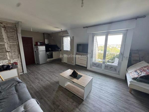 Vente                                                      Appartement
                        
                     2 pièces                      44 m2                     à Dinan