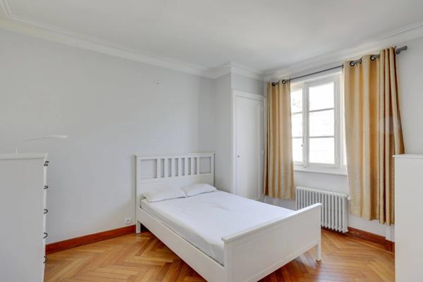Lyon 6 - Vitton - Appartement meublé de 80.15 m² - Balcon - 2 Chambres