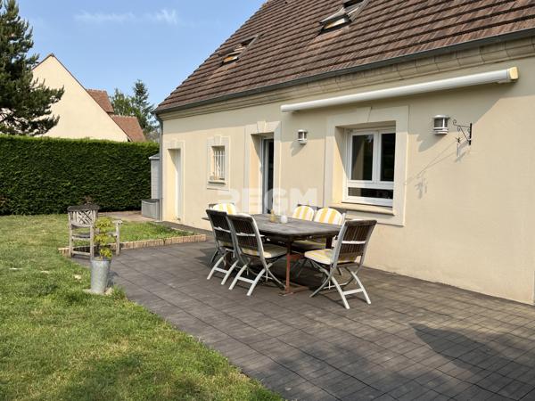 Fontainebleau (77300) Maison traditionnelle avec piscine