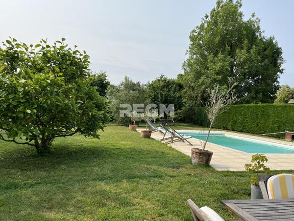 Fontainebleau (77300) Maison traditionnelle avec piscine
