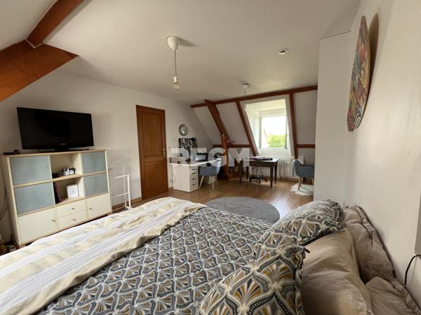 Fontainebleau (77300) Maison traditionnelle avec piscine