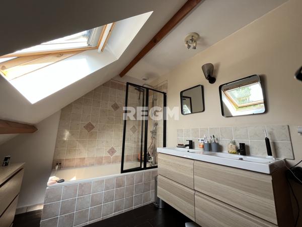 Fontainebleau (77300) Maison traditionnelle avec piscine