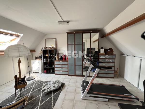 Fontainebleau (77300) Maison traditionnelle avec piscine