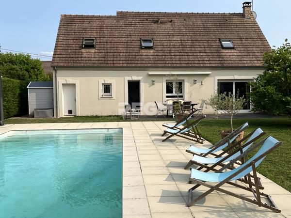 Fontainebleau (77300) Maison traditionnelle avec piscine