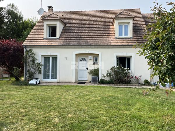 Fontainebleau (77300) Maison traditionnelle avec piscine
