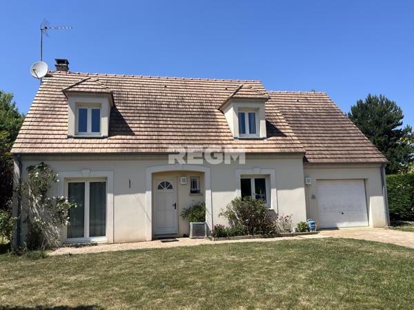 Fontainebleau (77300) Maison traditionnelle avec piscine