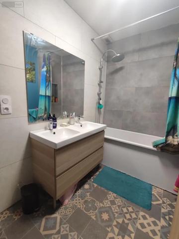 Location - Maison Le Petit-Quevilly 76140 4 pièces 91 m 2 40 m 2
