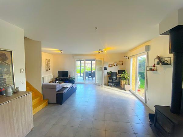 VILLA AU CALME TRES PROCHE CENTRE VILLE A PIED