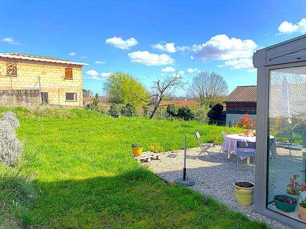 VILLA AU CALME TRES PROCHE CENTRE VILLE A PIED