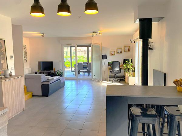 VILLA AU CALME TRES PROCHE CENTRE VILLE A PIED