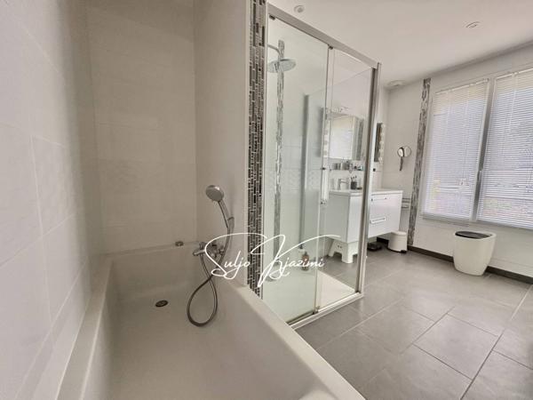 Maison à vendre 6 pièces de 120 m²