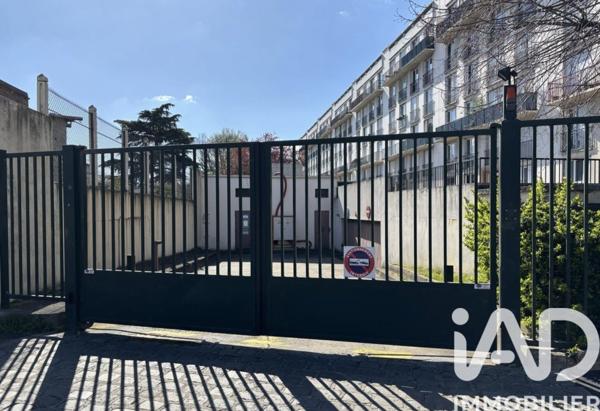 Parking à vendre 10 m² Ivry-sur-Seine