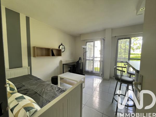 Studio à vendre 25,44 m² Les Clayes-sous-Bois