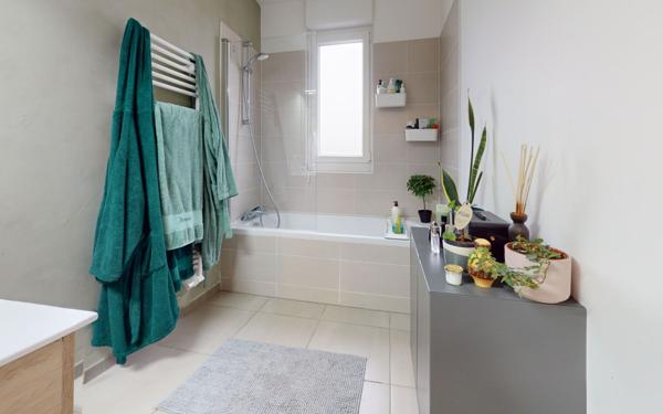 Appartement à vendre    3 pièces • 66,70 m2 Montigny-lès-Metz