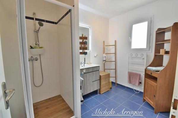 Maison à vendre 7 pièces PORT DES BARQUES (17)