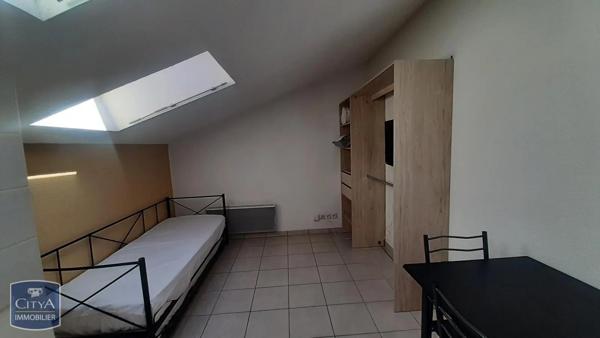 Appartement à louer 1 pièce 20.68m² Bourg-en-Bresse (01000)