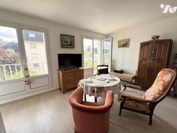 CHERBOURG - APPARTEMENT 2 CHAMBRES AVEC ASCENSEUR ET PARKING