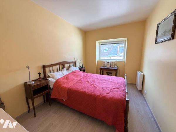 CHERBOURG - APPARTEMENT 2 CHAMBRES AVEC ASCENSEUR ET PARKING