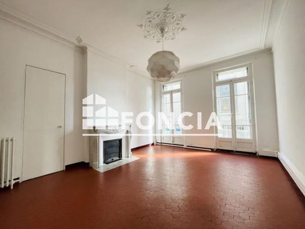 Local commercial 5 pièces T5 F5 168.8 m² à Toulon 18 RUE VICTOR CLAPPIER 83000 à louer