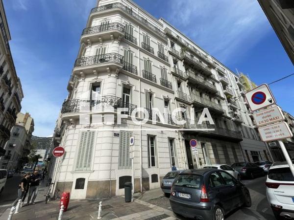 Local commercial 5 pièces T5 F5 168.8 m² à Toulon 18 RUE VICTOR CLAPPIER 83000 à louer