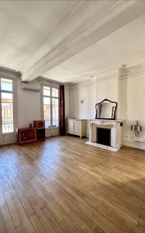 Perpignan (66000) Appartement T6 Place de la République Perpignan